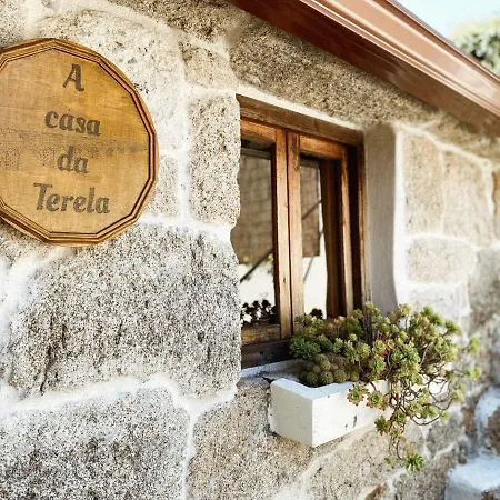 Gospodarstwo wiejskie Casa Rural Familiar Con Vistas Al Rio En Galicia *