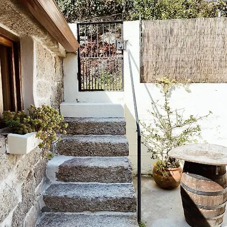 Gospodarstwo wiejskie Casa Rural Familiar Con Vistas Al Rio En Galicia Santa María
