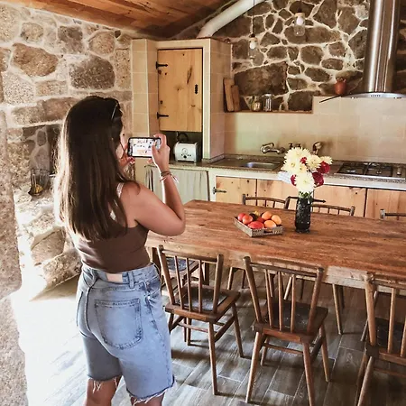 Casa Rural Familiar Con Vistas Al Rio En Galicia Gospodarstwo wiejskie Santa María